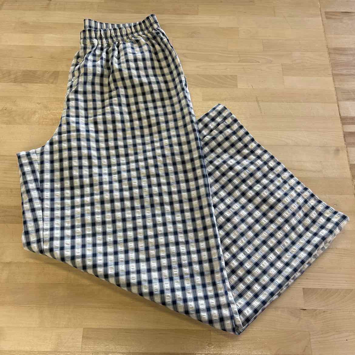 Sincerely Jules Size XL White & Blue Preloved Lounge