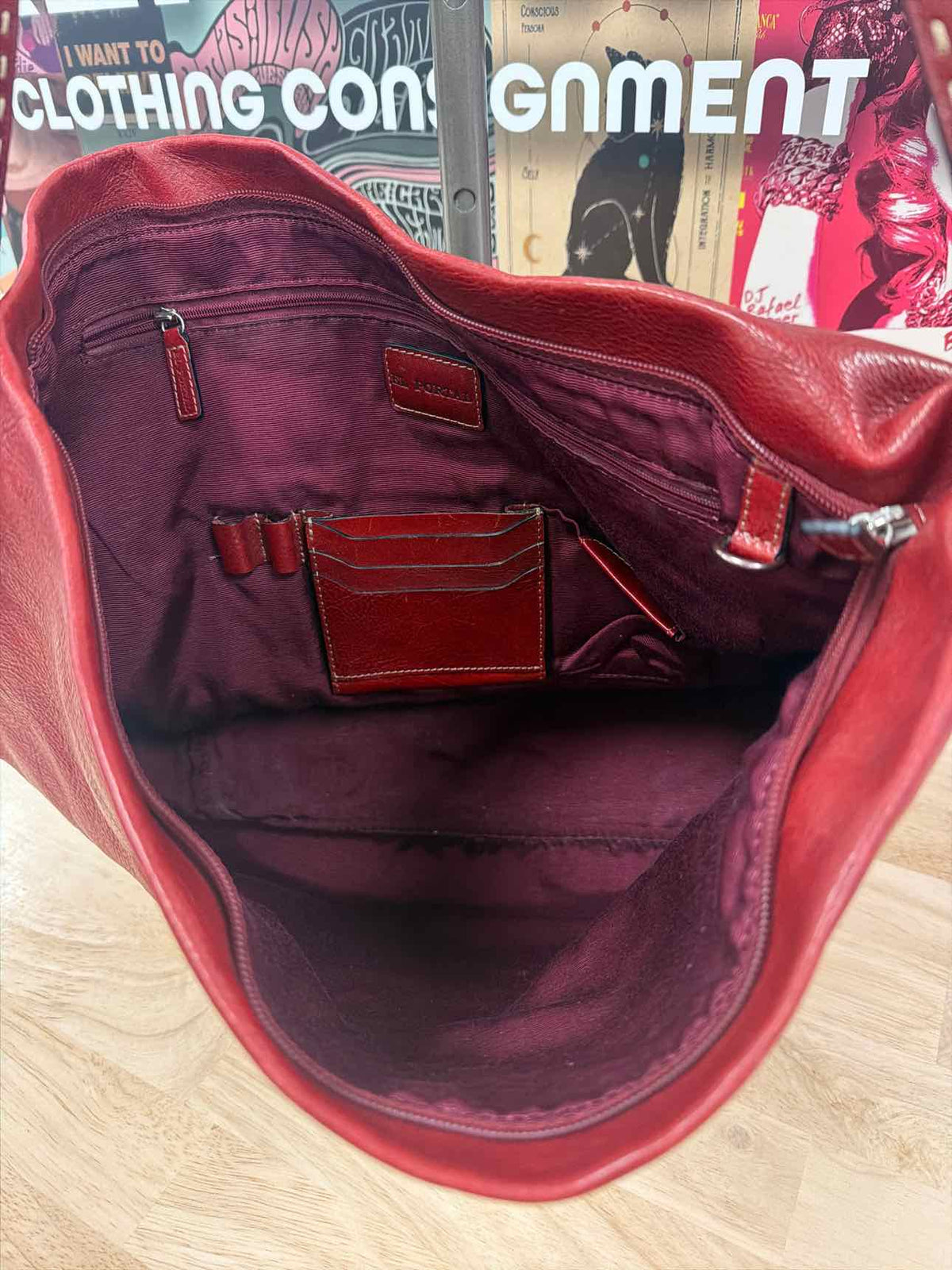 El Portal Red Leather Preloved Handbag