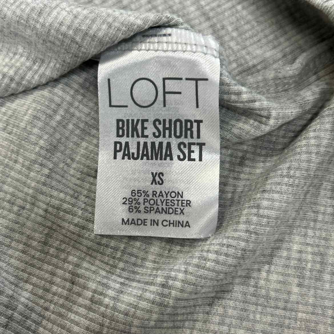Loft Size XS Gray T-shirt