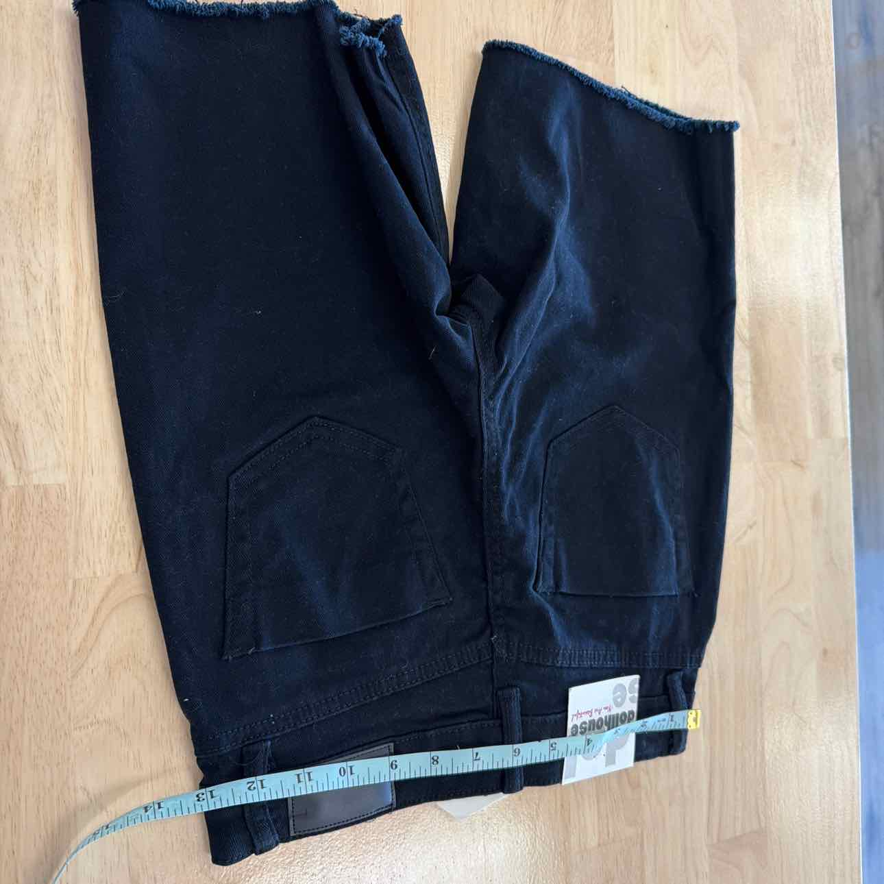 dollhouse Women Size 24 Black New Shorts