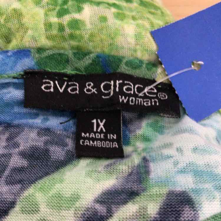 Ava & Grace Size 1X Green Preloved Blouse LS