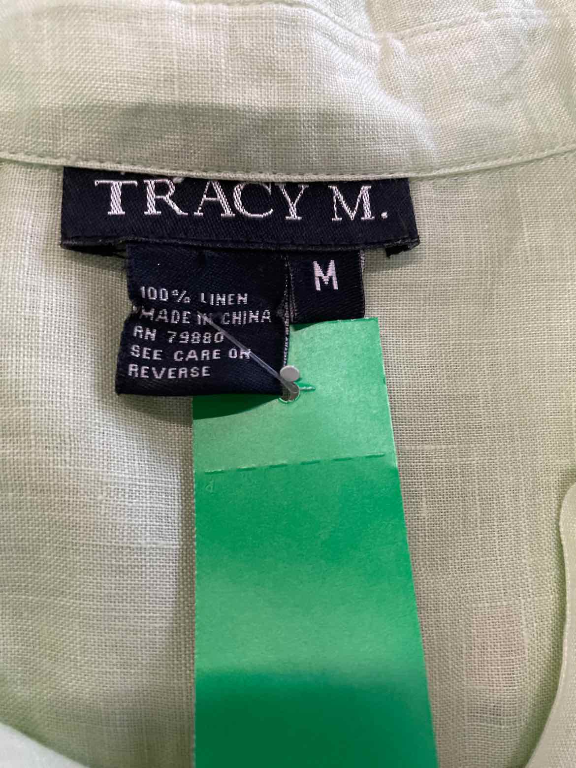 Tracy M Size M Green Button Down Shirt