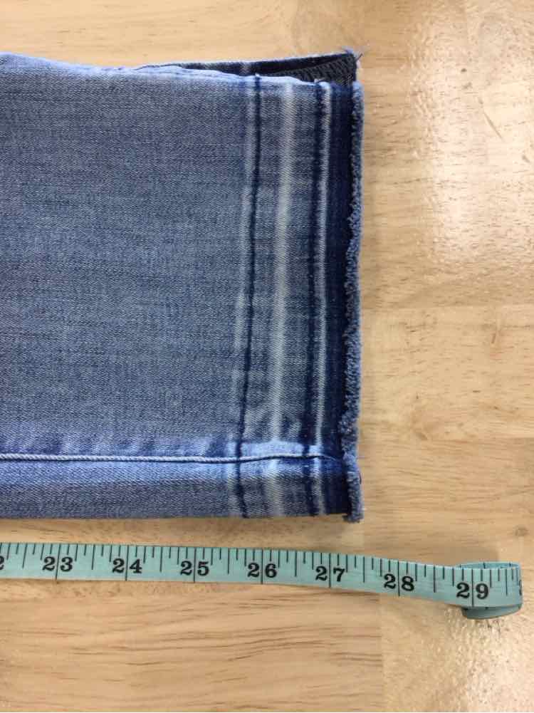 NYDJ Size 8P Blue Preloved Jeans