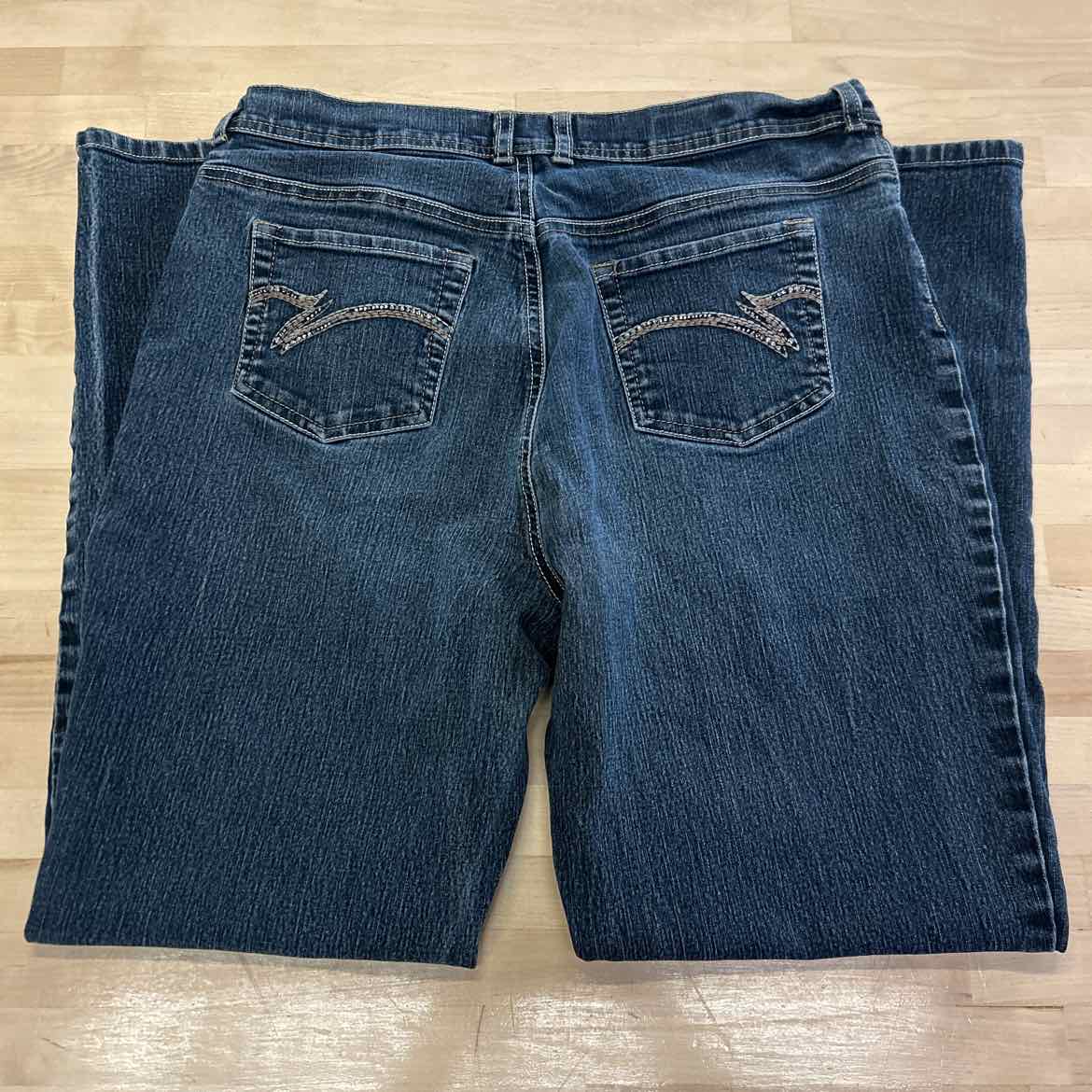 Gloria Vanderbilt Size 14 Denim Preloved Jeans
