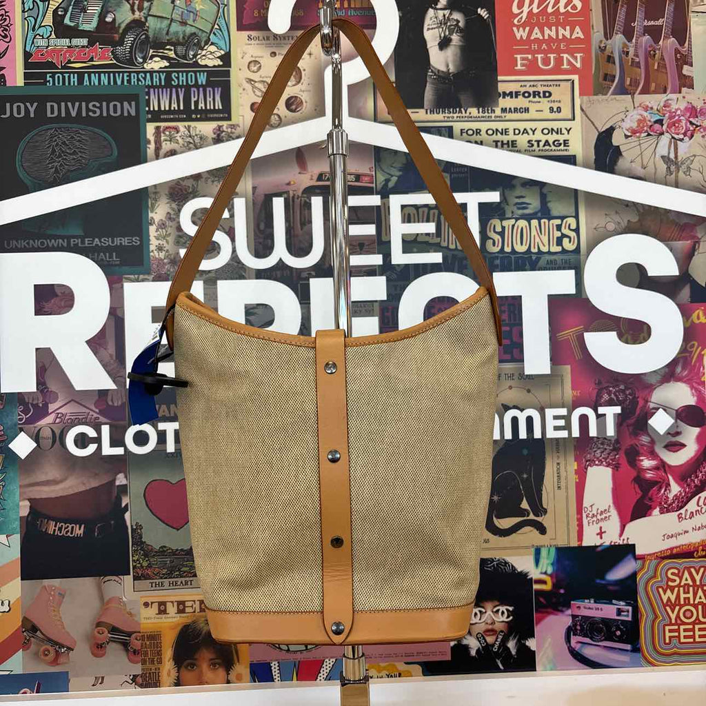 Frederic Fekkai Tan Tote Leather Preloved Handbag