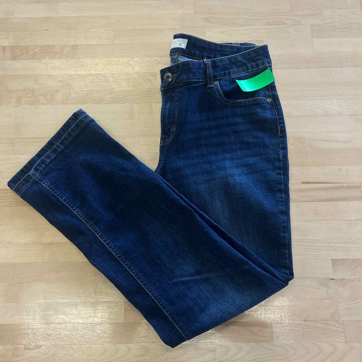 Maurices Size 14W Blue Denim Preloved Jeans