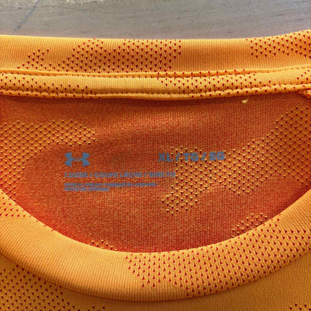 Under Armour Size XL Yellow Preloved MENS T-shirt