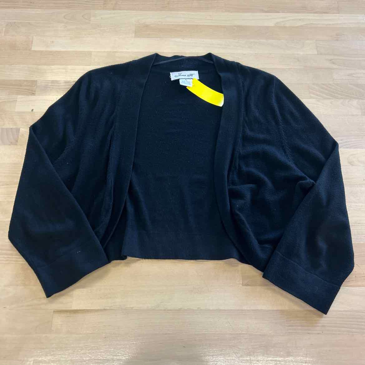 Jessica H Size M Black Cardigan