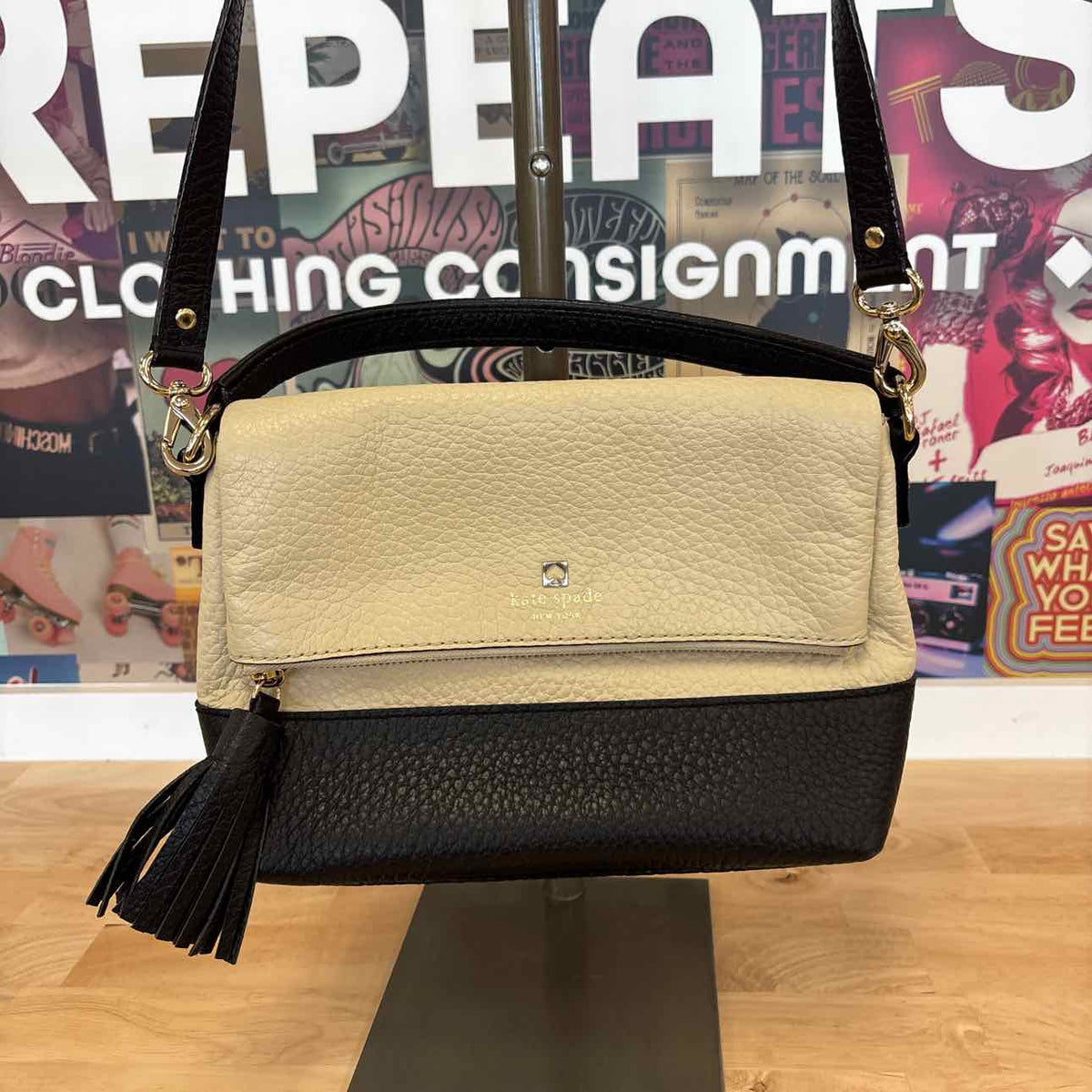 Kate Spade Black/white Leather Preloved Handbag