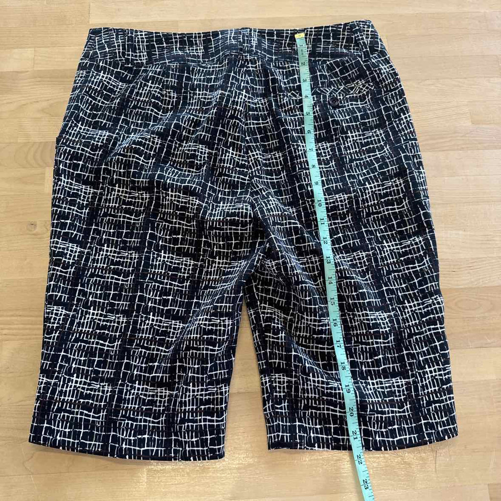 Sport Haley Size 8 Black White Preloved Athletic Shorts
