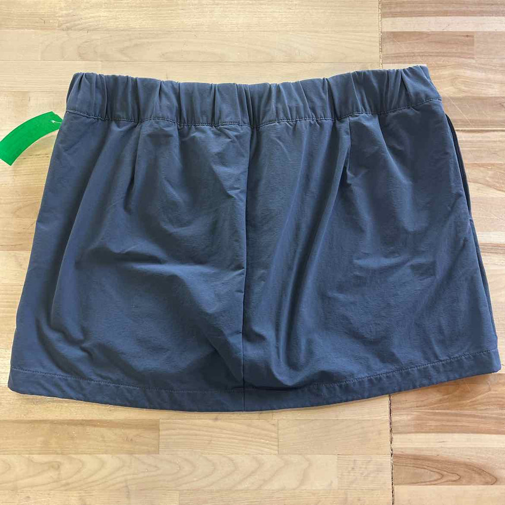 The North Face Women Size M Gray Nylon Preloved Skorts