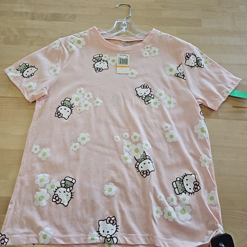 Love Tribe Juniors' Hello Kitty Crewneck T-Shirt - Peach Whip