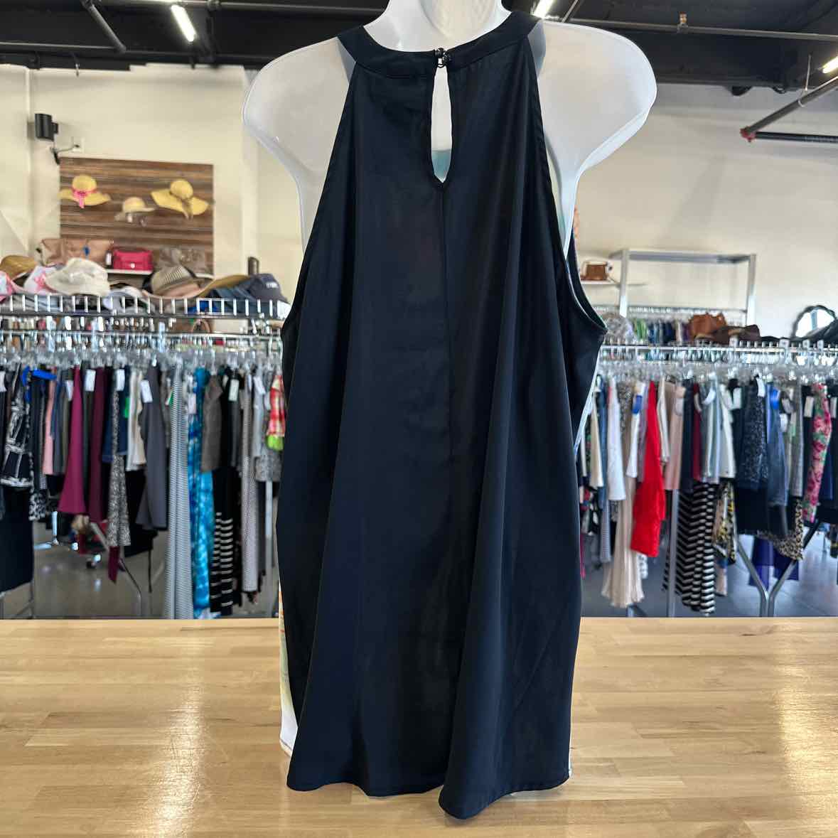 Nicole Size L Multi-Color Sleeveless