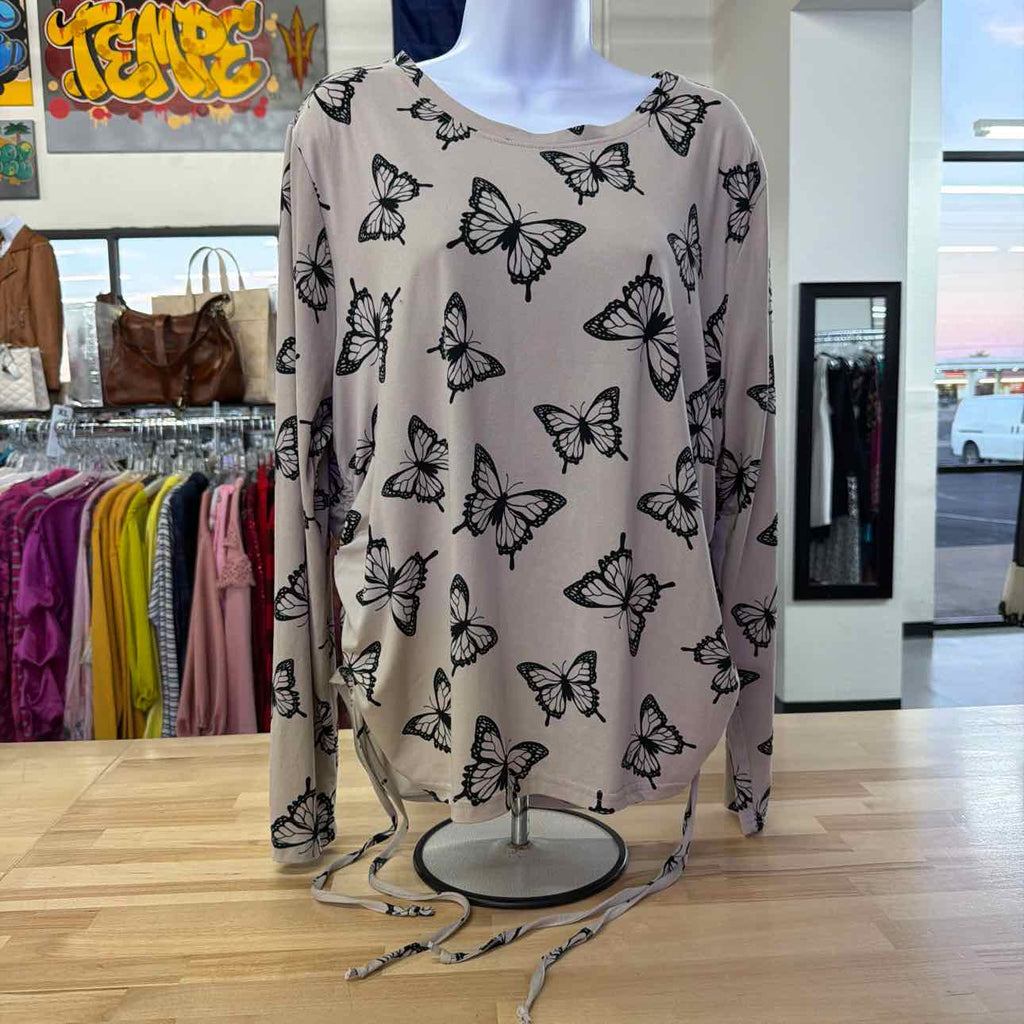 Size 1X Black & beige Used T-shirt