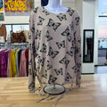 Size 1X Black & beige Used T-shirt