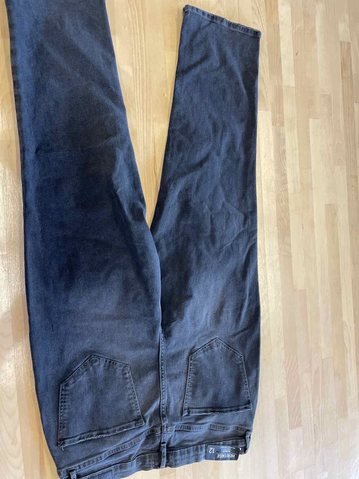 Nicole Miller Size 12 Gray High Rise Straight Leg Jeans NWT