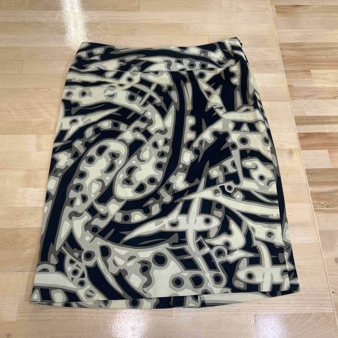 Alfani Size 2P Black Tan Preloved Skirt