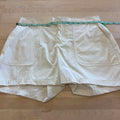 Eddie Bauer Women Size 6 Cream Preloved Shorts