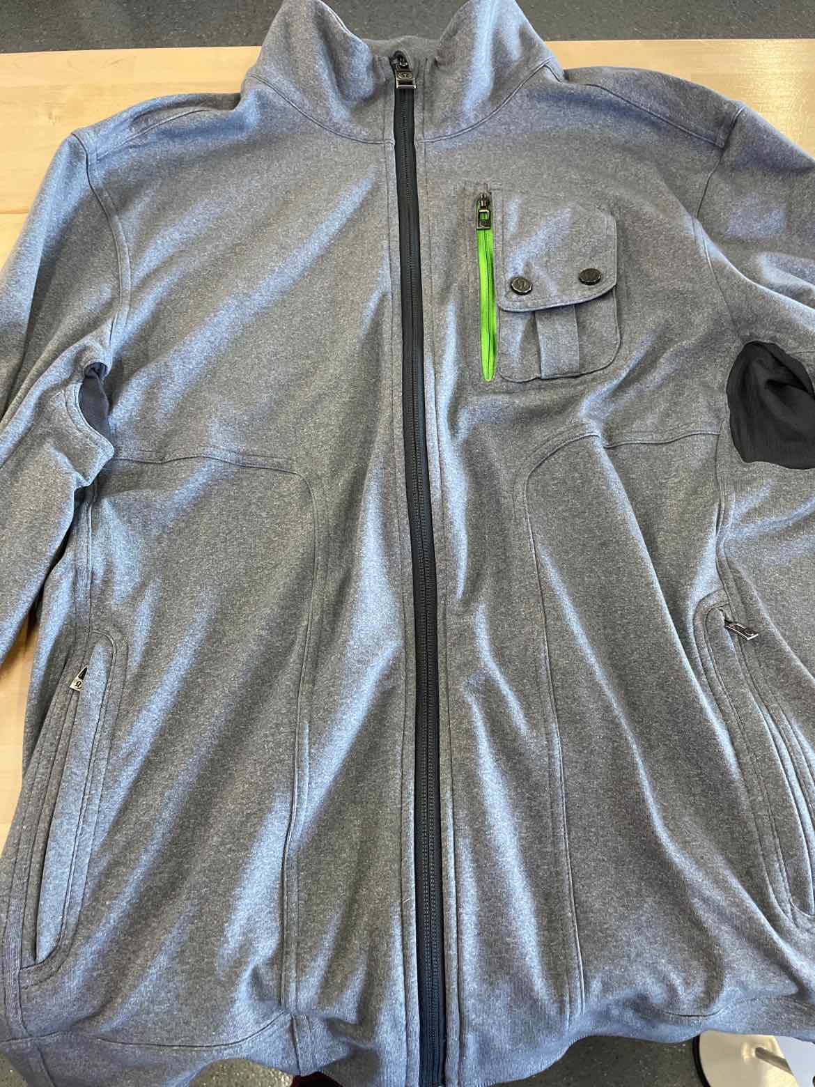 LuluLemon Size XL Gray MENS Athletic Jacket