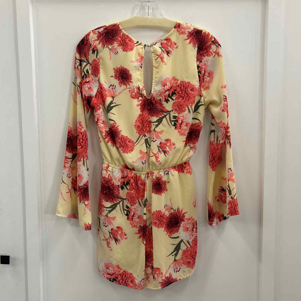 Charlotte Russe Size S Yellow Preloved Romper