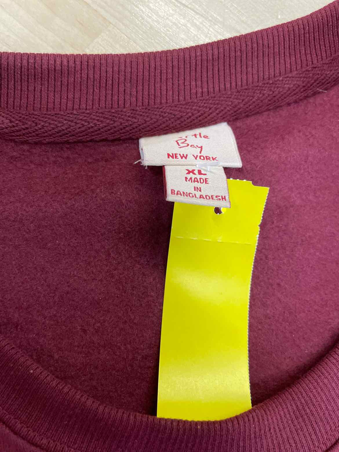 TurtleBay Size XL Red Sweatshirt