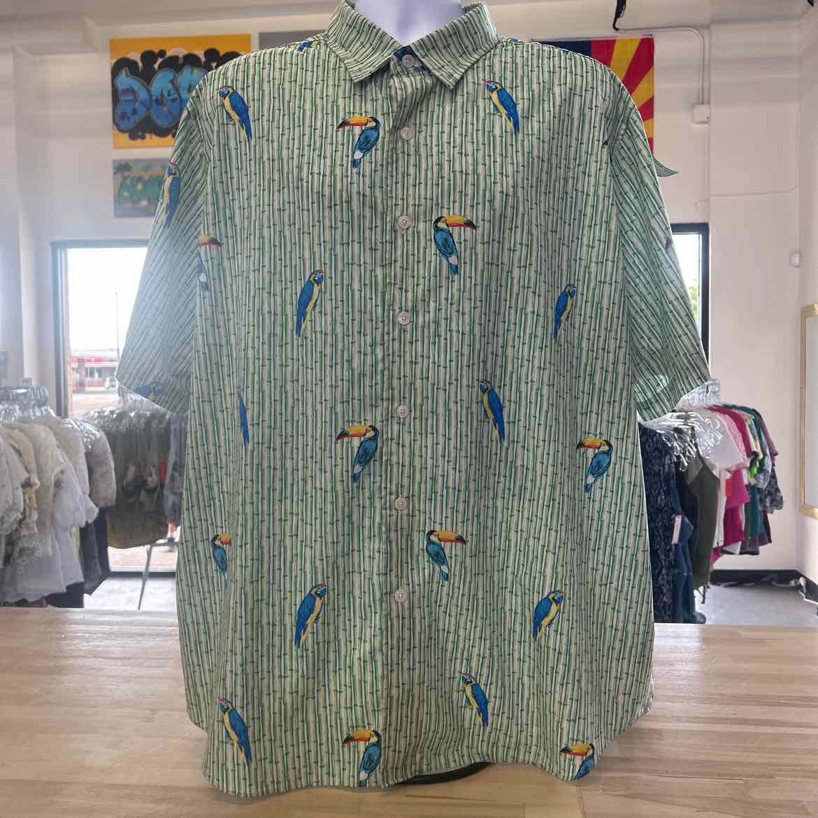 Caribbean Size XXL Green Print Preloved MENS Short Sleeve Shirt