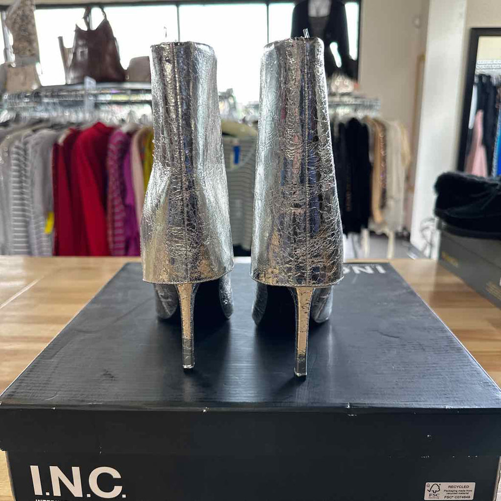 I.n.c. International Concepts Women's Sabeel Cuff Booties