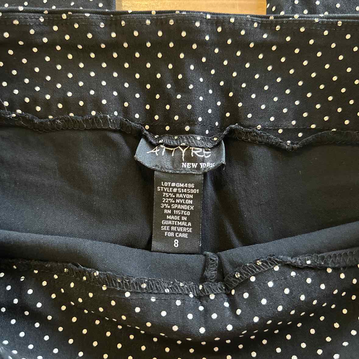 Attyre Size 8 BLACK & WHITE Pants