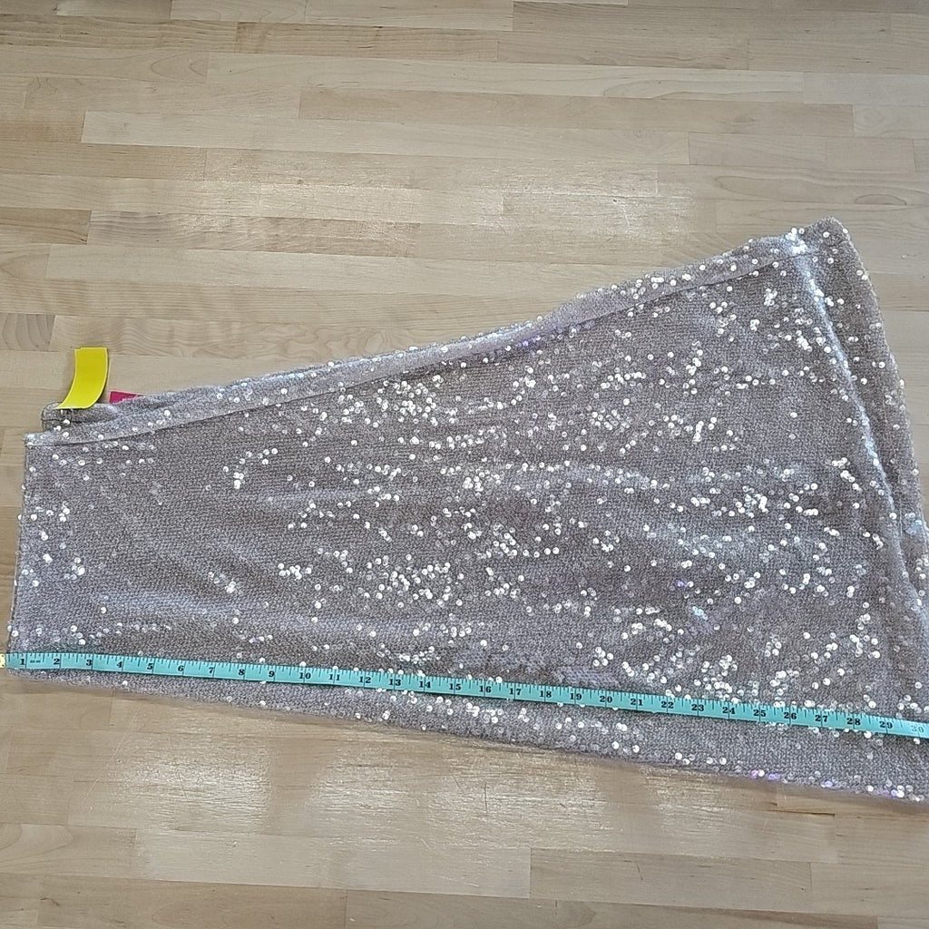 Vince Camuto Size XL Gold Sequined Skirt