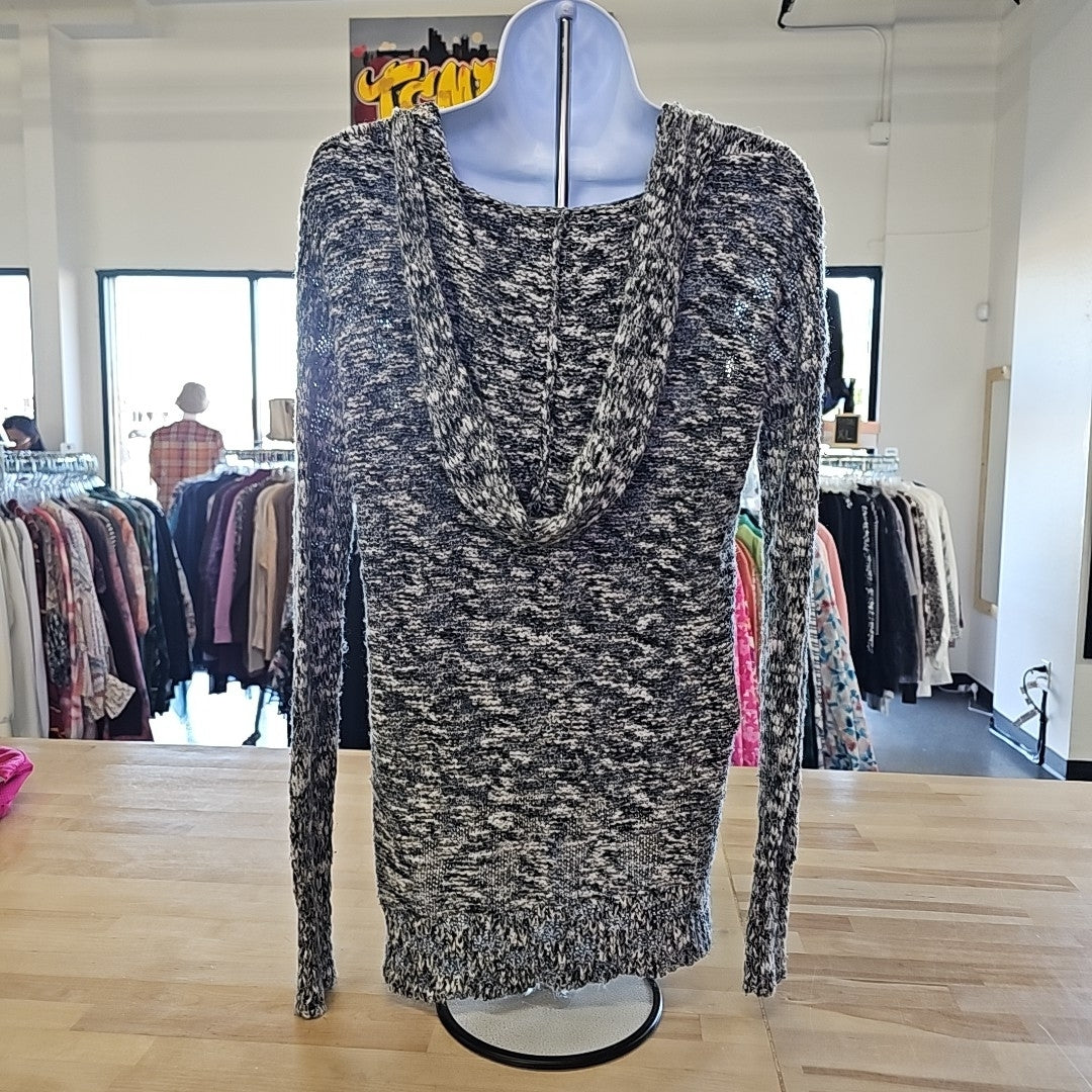 Hollister Size XS/S Black White Hoodie Sweater