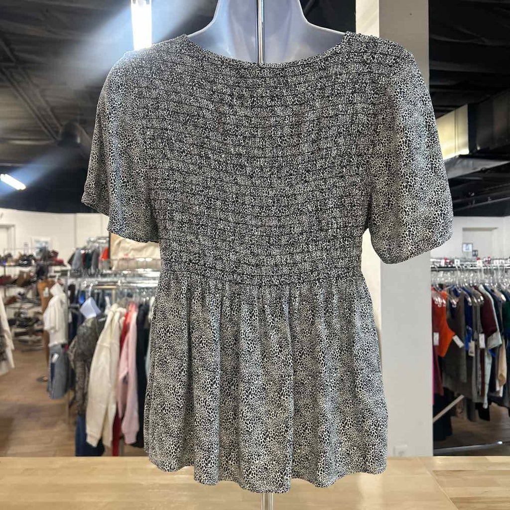 Urban Romantics Size L Black White Preloved Blouse SS