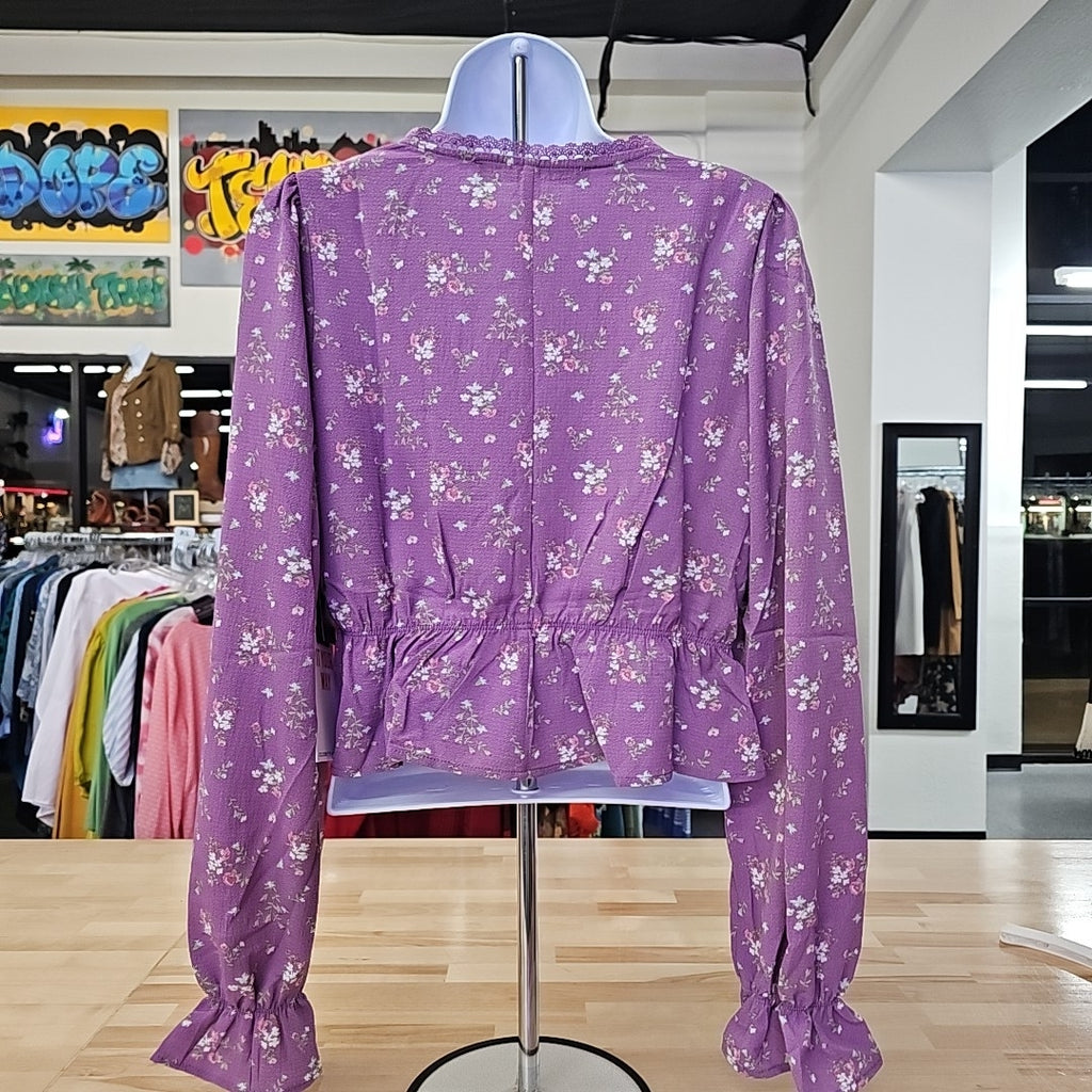 Celebrity Pink Juniors' V-Neck Printed Peplum Long Sleeve Top