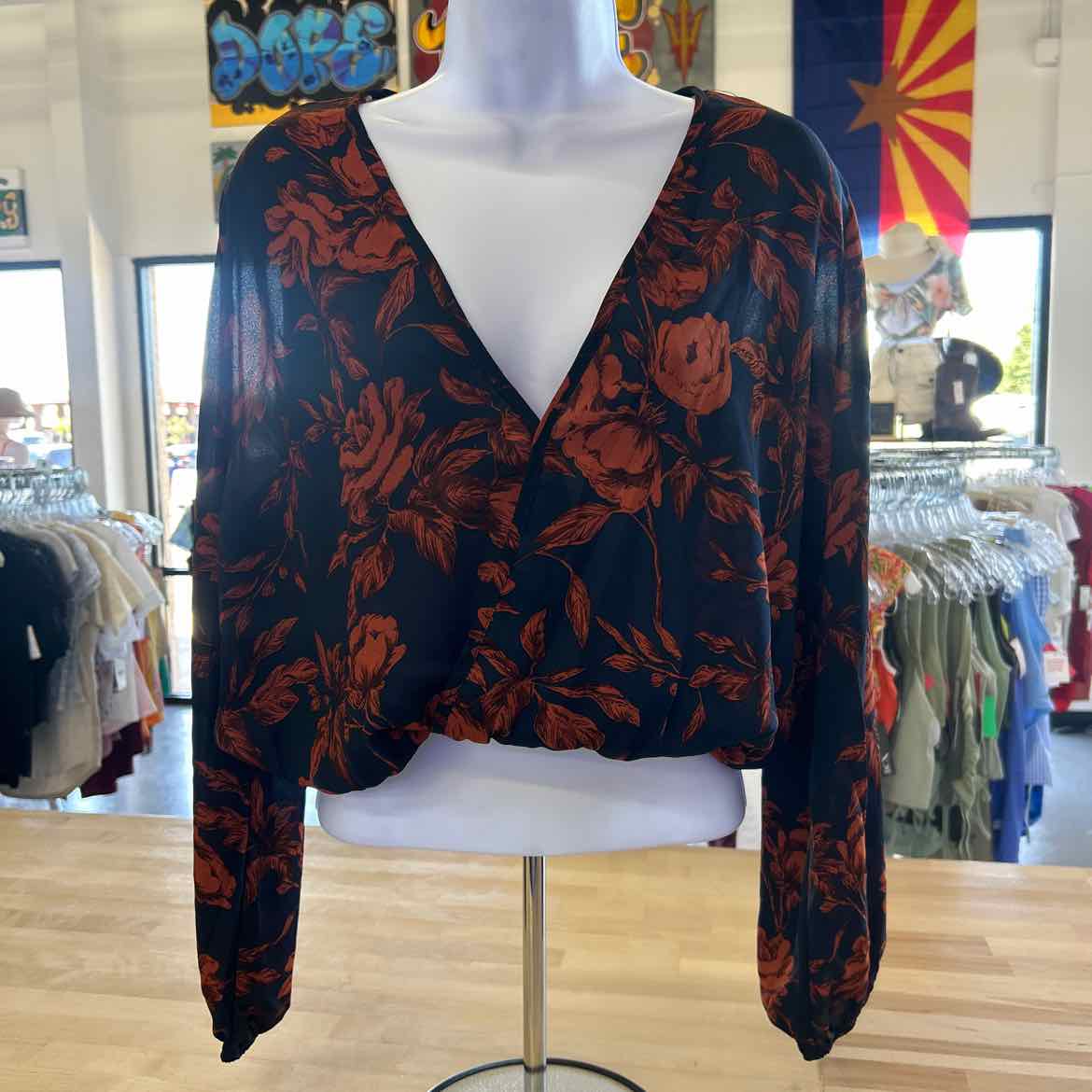 OliveTree Size L Blue & Orange Preloved Blouse LS