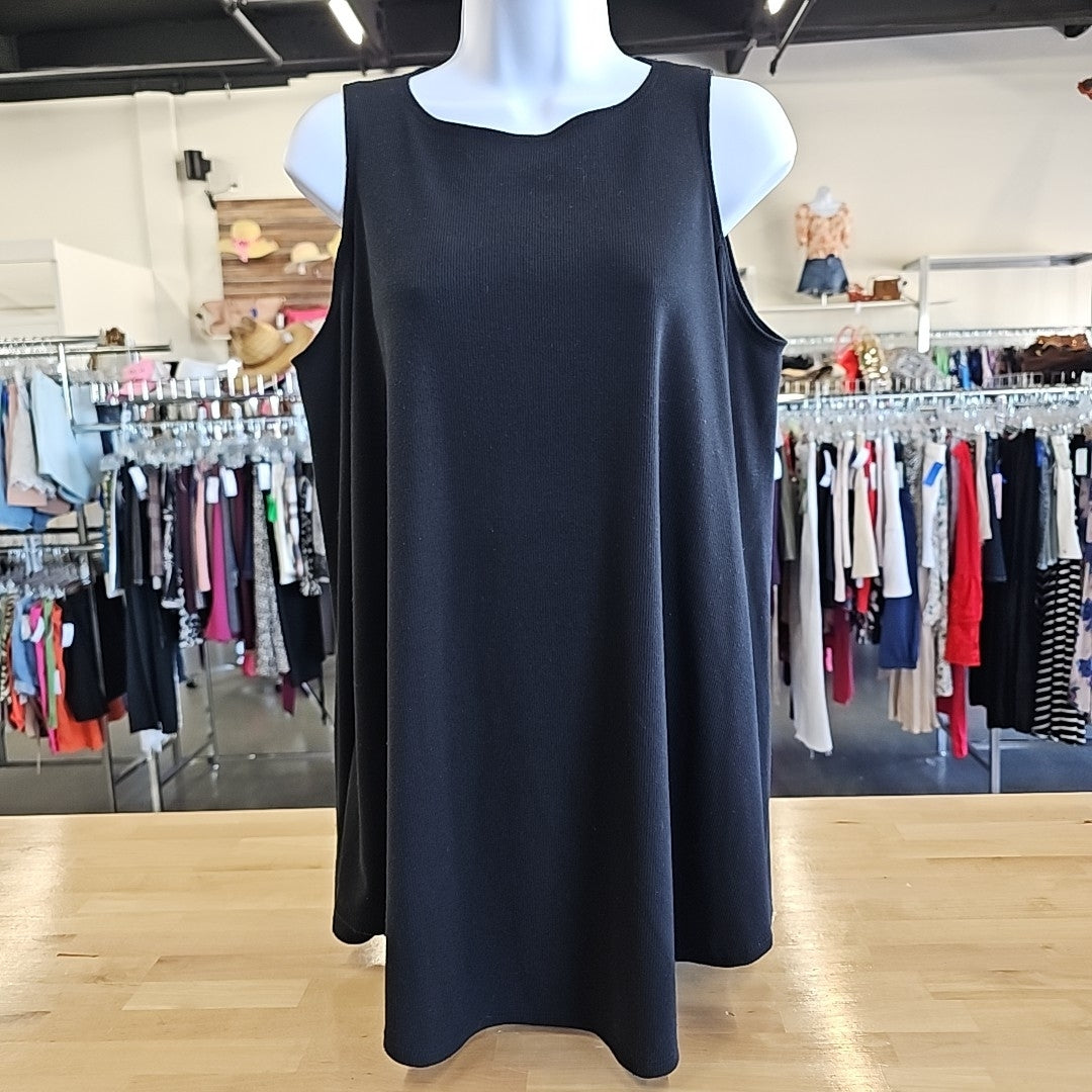 LYS Size L Black Longsleeve