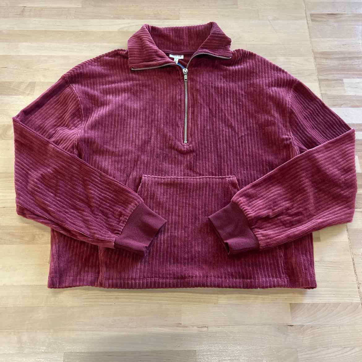Self E Size L Red Sweater