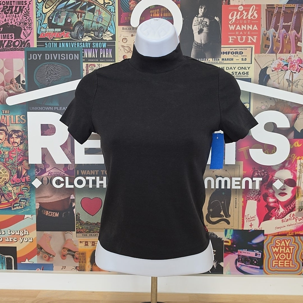 Levi's Size XS Effortless Short Sleeve T-Shirt