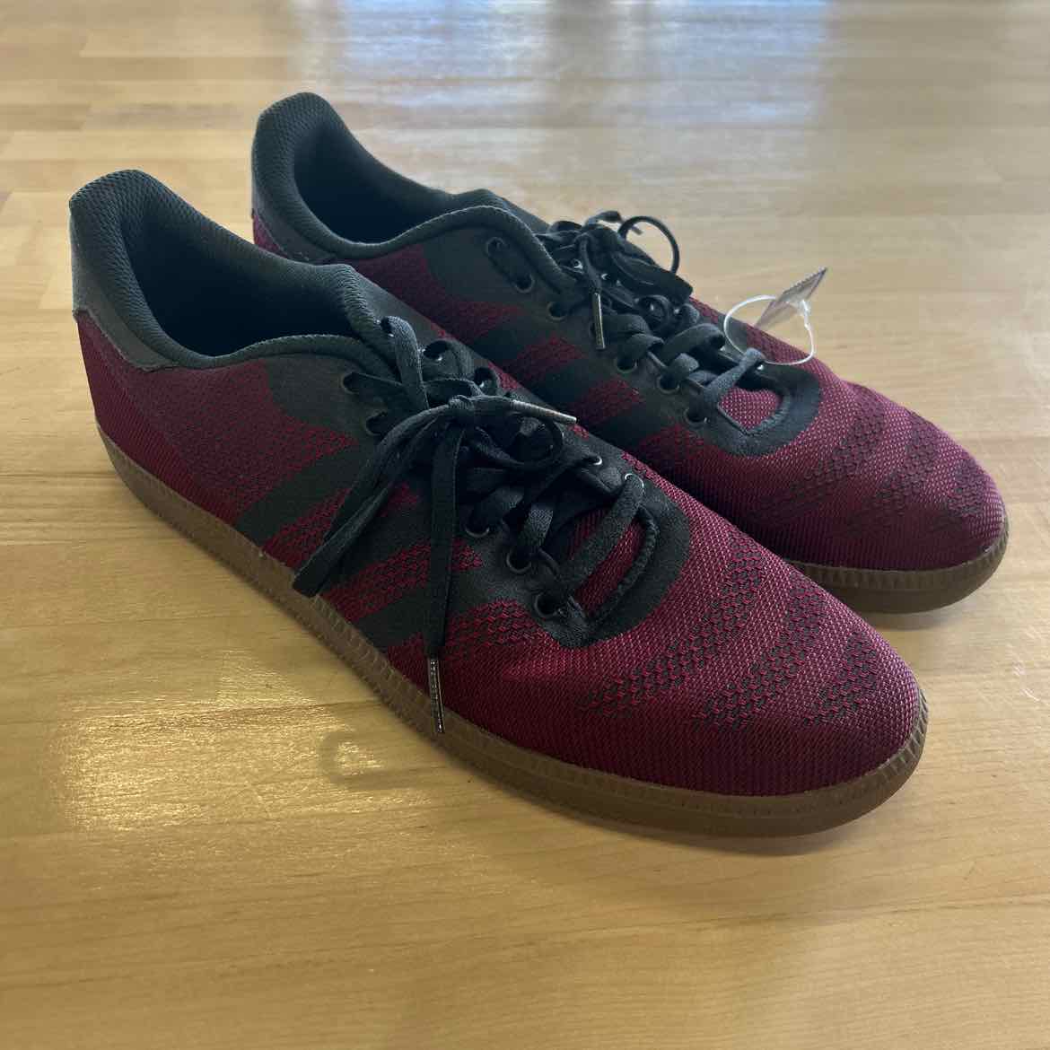 Adidas Men's Size 10 Red MENS Sneakers