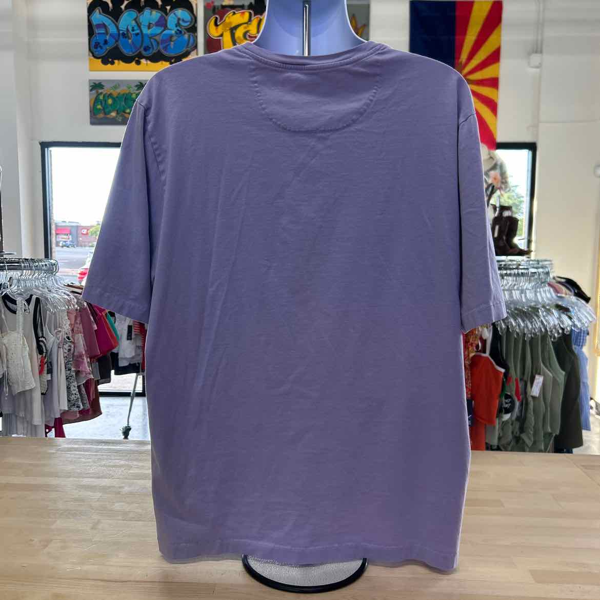 Tommy Bahama Size XXL Purple Preloved MENS T-shirt