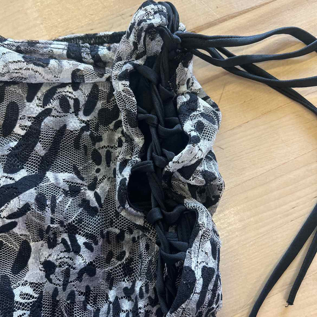 Fashion Nova Size 1X Grey Mesh New Skirt