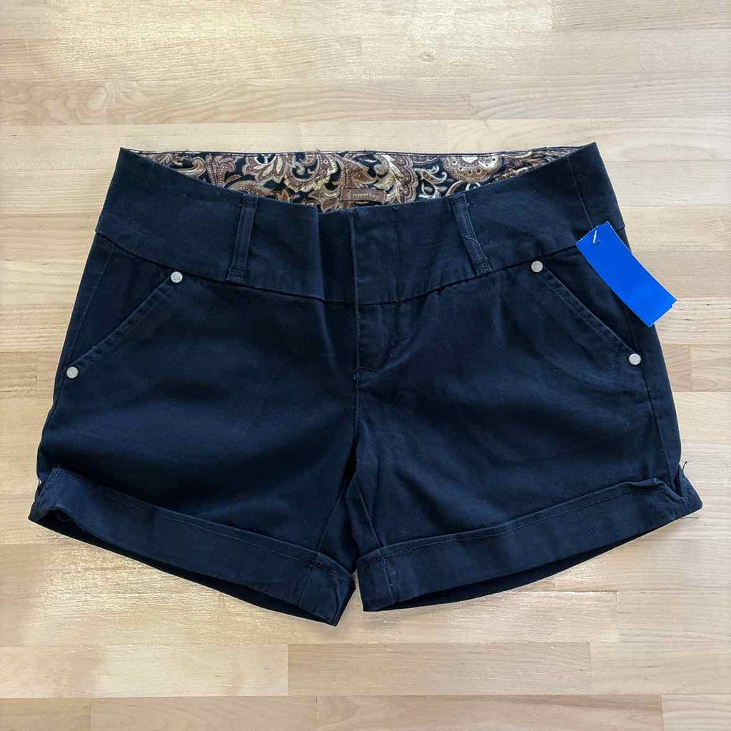 Copper Key Size 7 Black Shorts