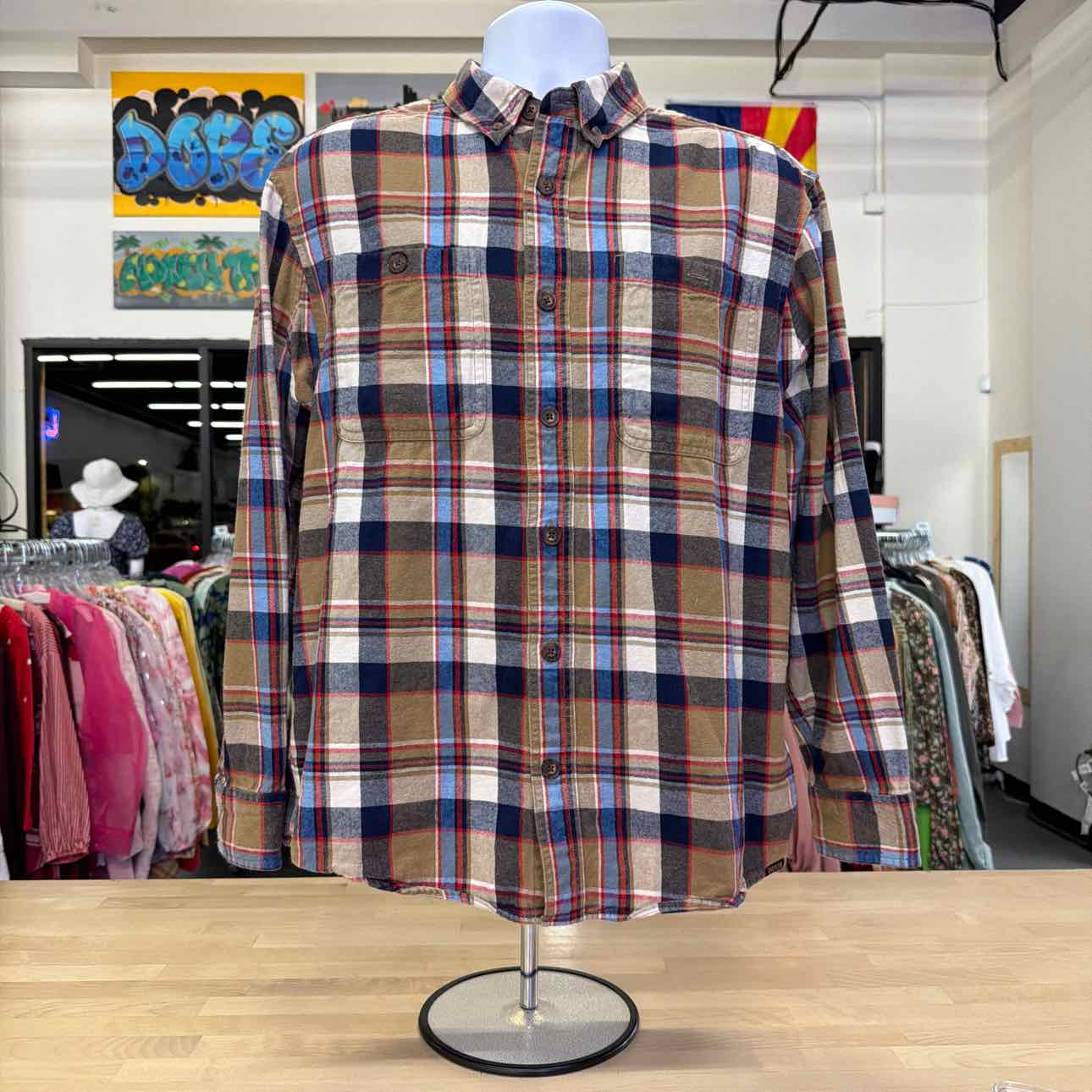 Duluth Size M brown/blue Preloved MENS Button Down Shirt