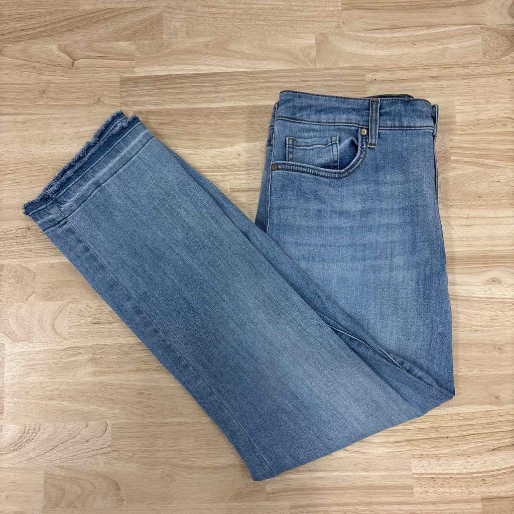 code bleu Size 14 Blue Denim Preloved Jeans