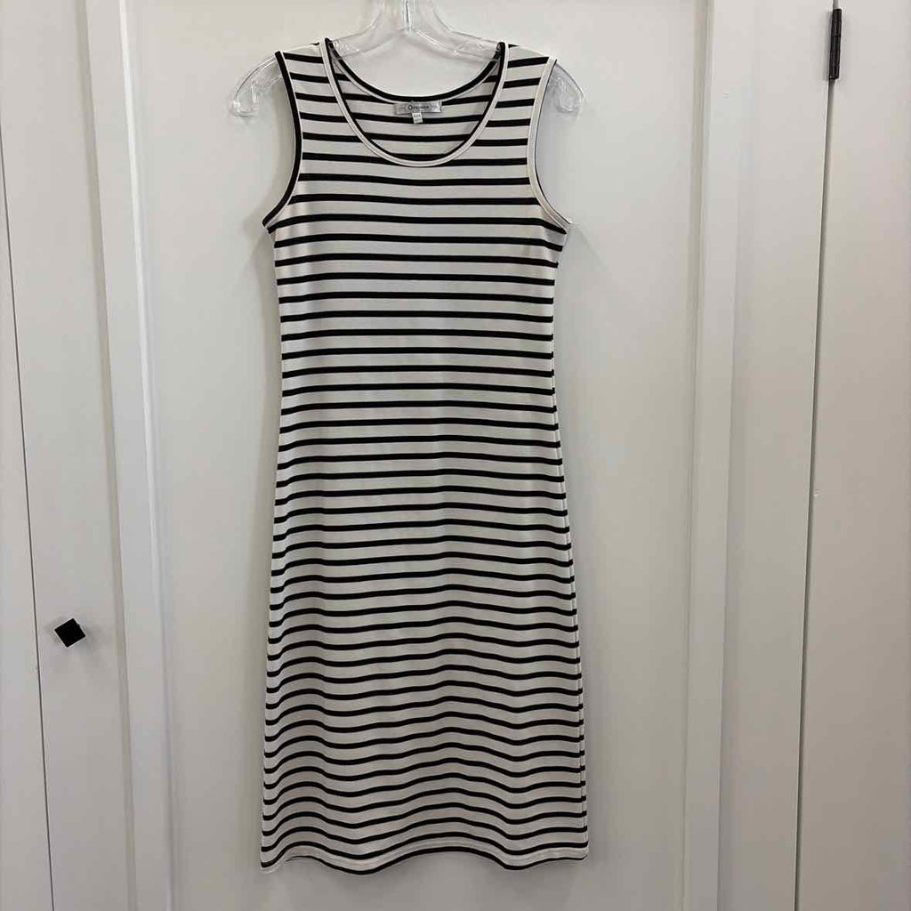 Size S/M Black/White Preloved Dress