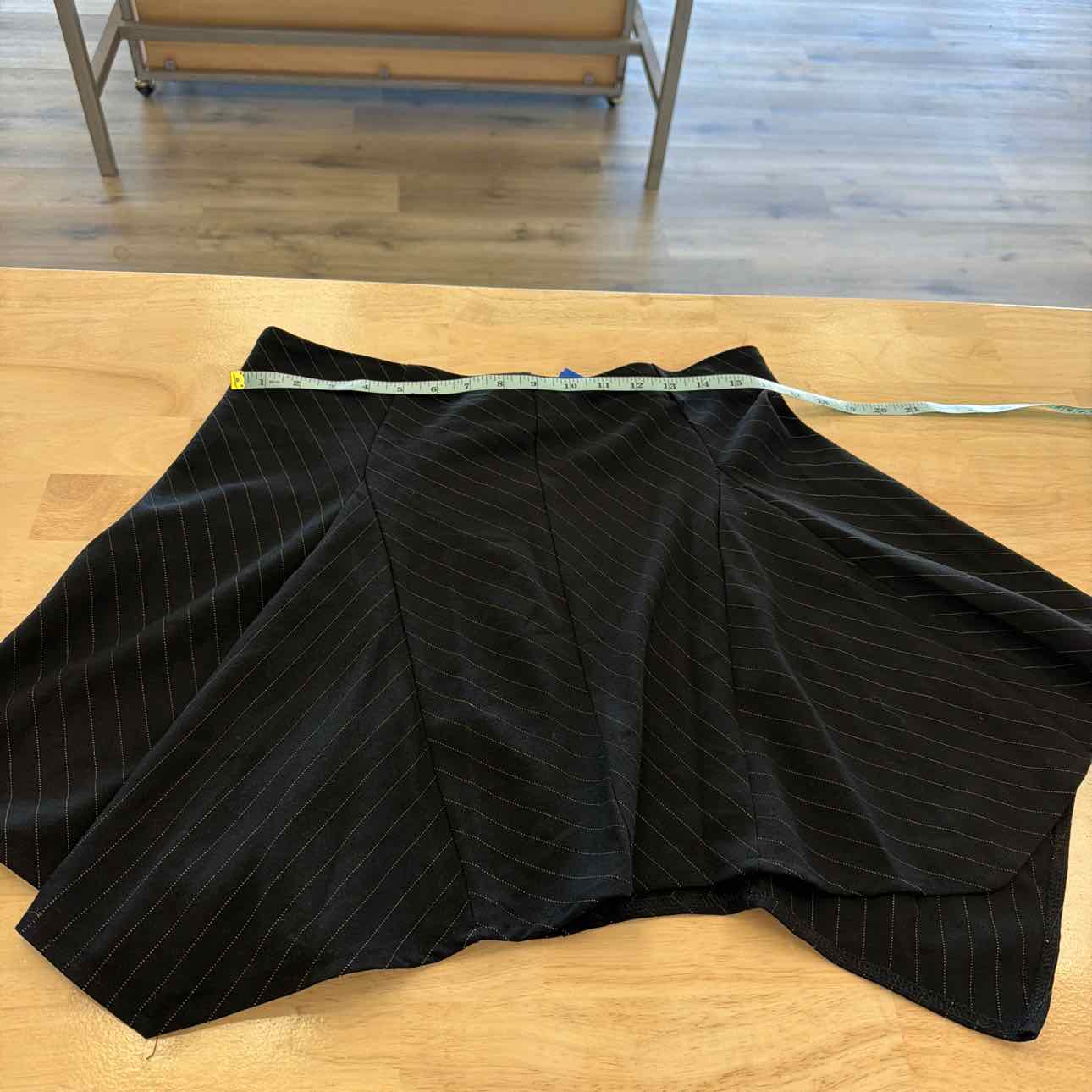 ultra flirt Size XL Asymmetric-Pleat Side-Zip Skirt - Black Pinstripe