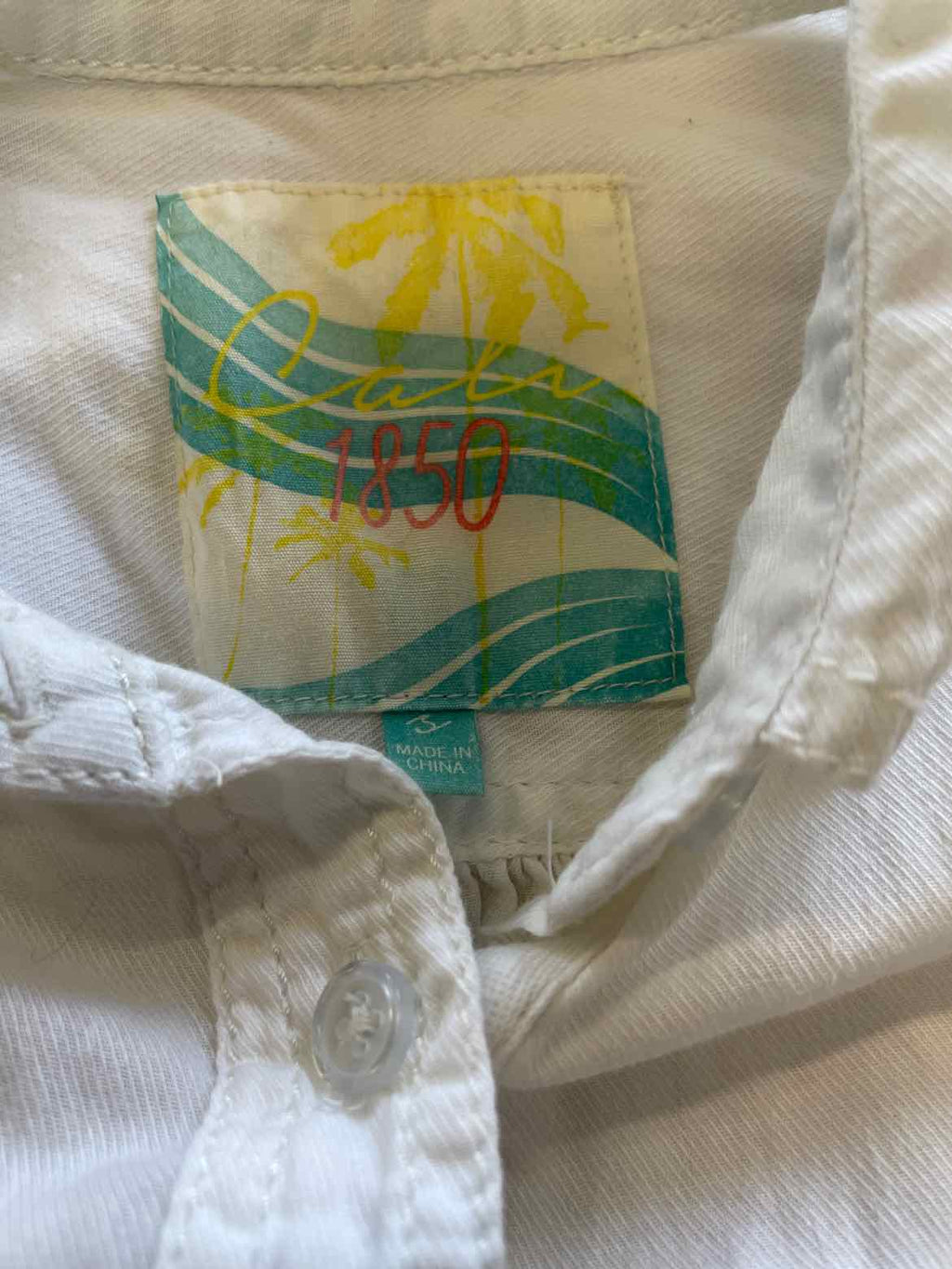 Cali 1850 Size S White Button Down Shirt
