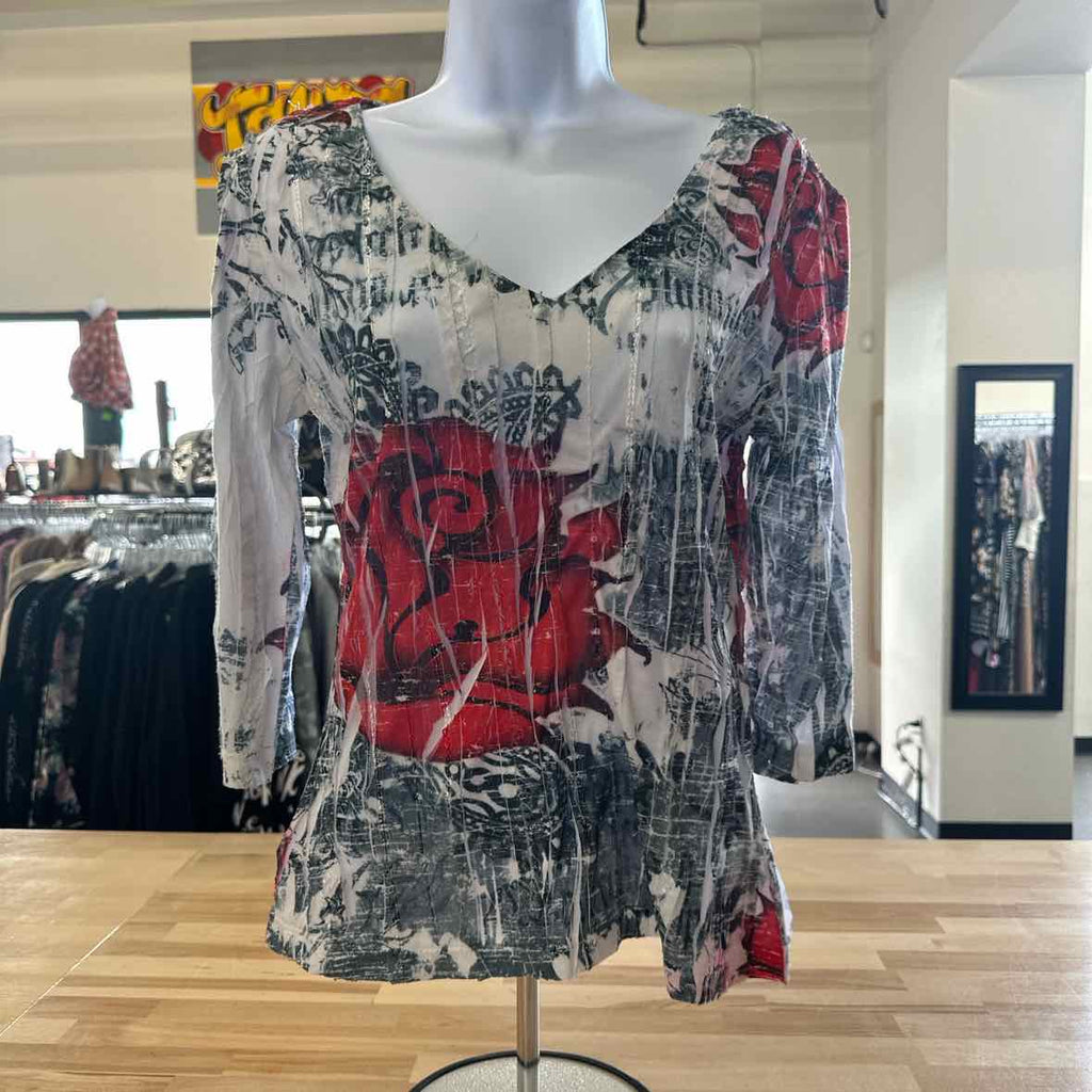 Mesmerize Size M Gray Long Sleeve