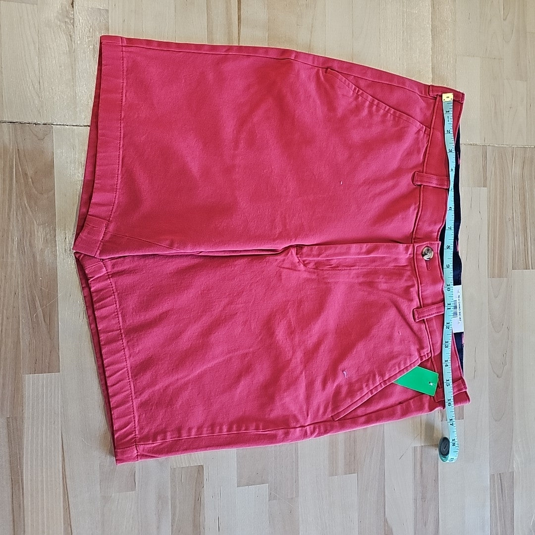 Club Room MENS Size 32  Red Regular-Fit 9" 4-Way Stretch Shorts