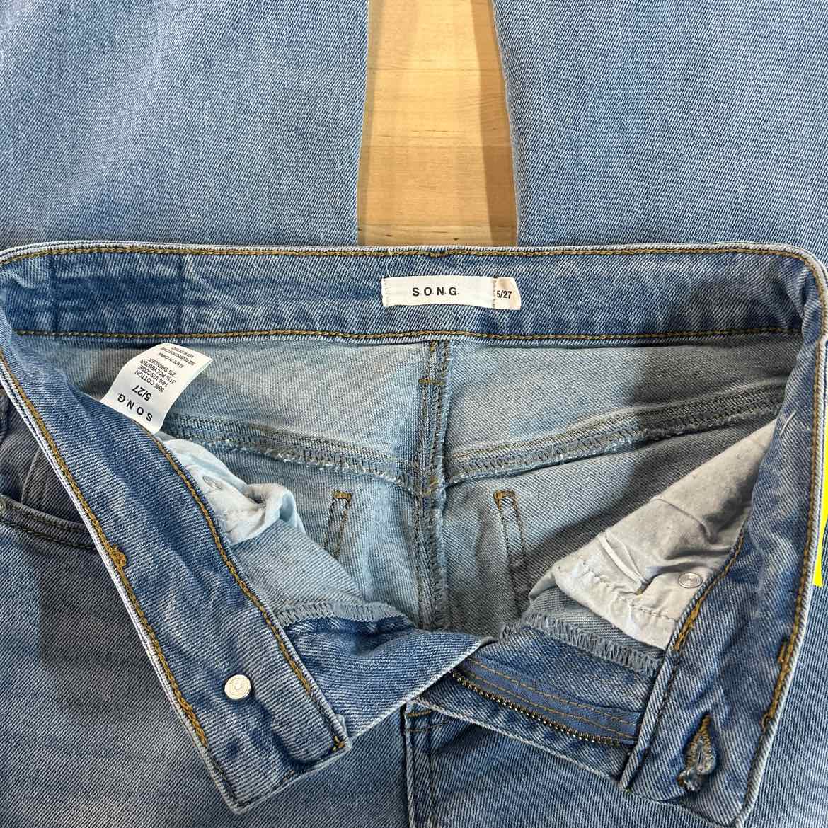 SONG Size 5 Blue Denim Preloved Jeans
