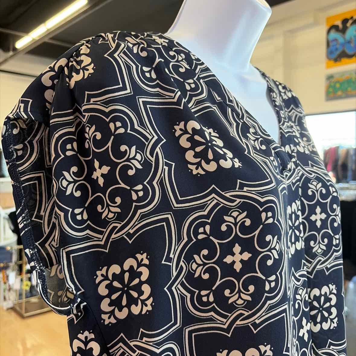 Ann Taylor Size S Navy Blouse