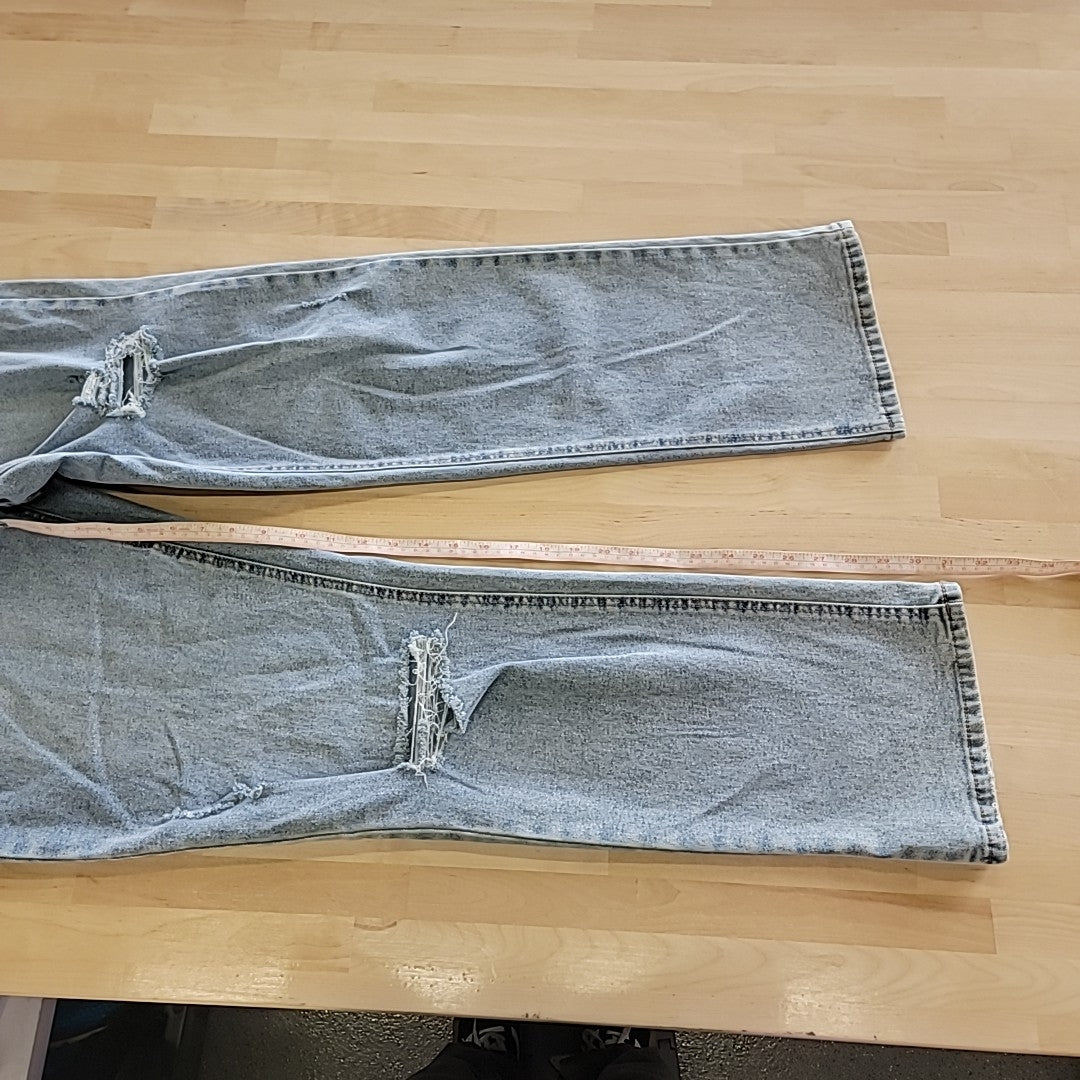 Tinseltown Juniors' Relaxed Ripped Straight-Leg Jeans